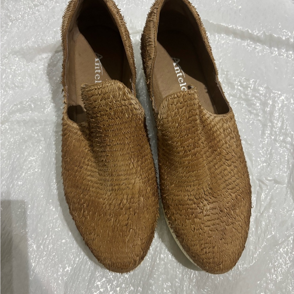 Antelope Women's Tan Loafers